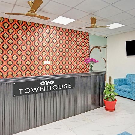 Hotel O Heritage Inn Noida Zewnętrze zdjęcie
