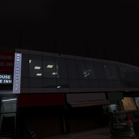 Hotel O Heritage Inn Noida Zewnętrze zdjęcie